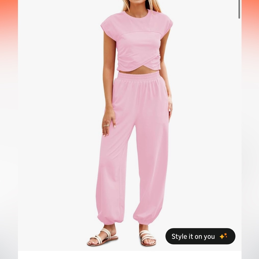 Amazon Women's Light Pink Joggers